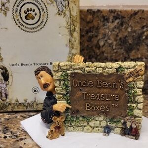 Uncle Bean's Treasure Boxes Figurine
